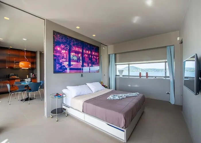 Апартаменти Tropez En Style! Chic & Сен-Тропе